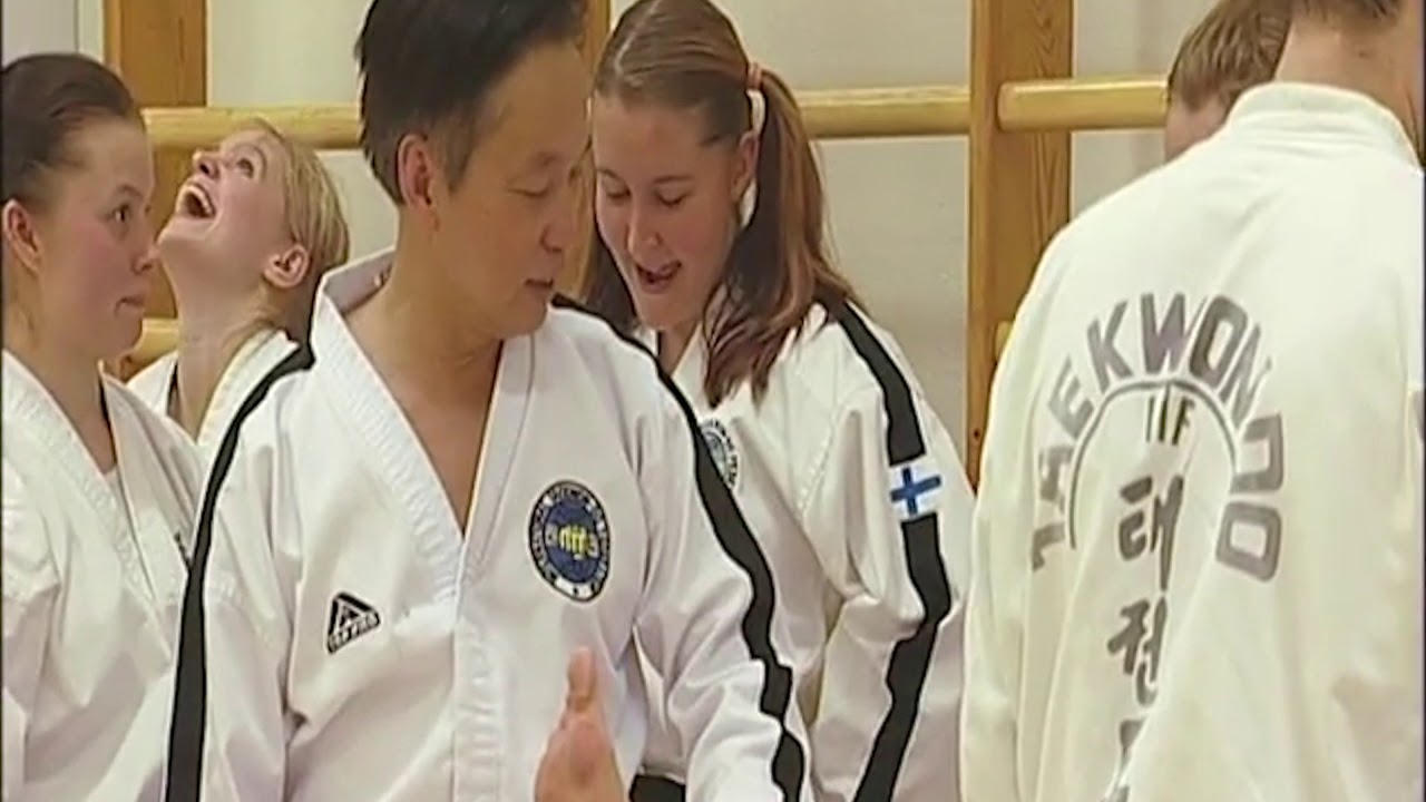Master Tran Classic Footage - Stretching