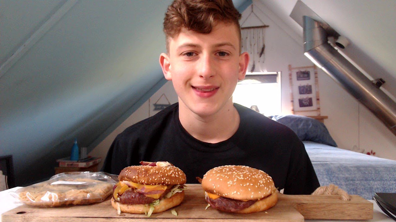 HAMBURGER MUKBANG!! + ON A DATE??