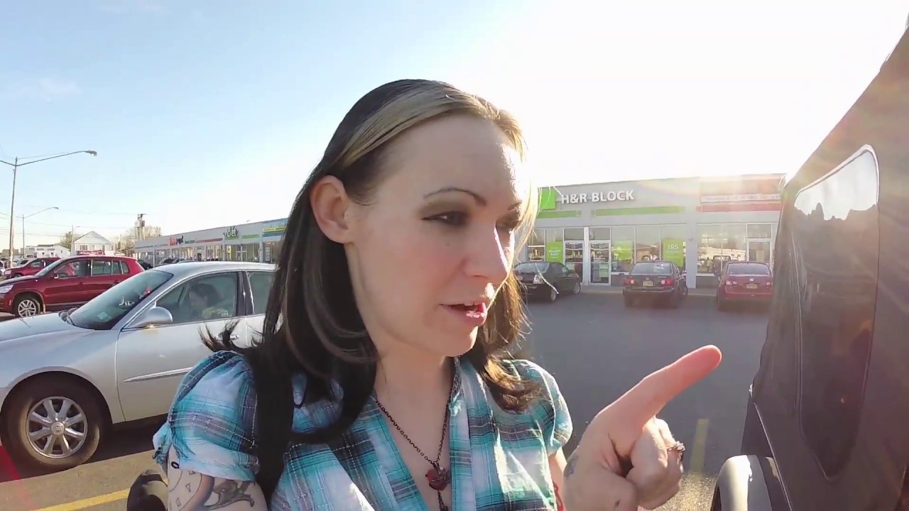 THRIFT STORE JUNKIES | LEAHMOUSE VLOG