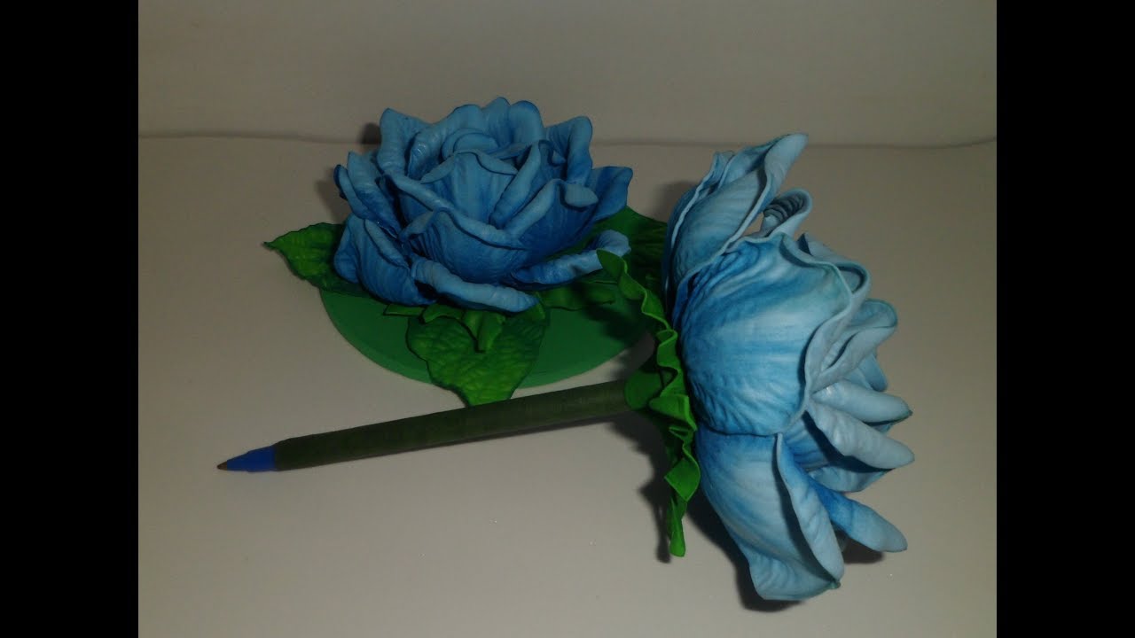 CANETA COM ROSA DE EVA
