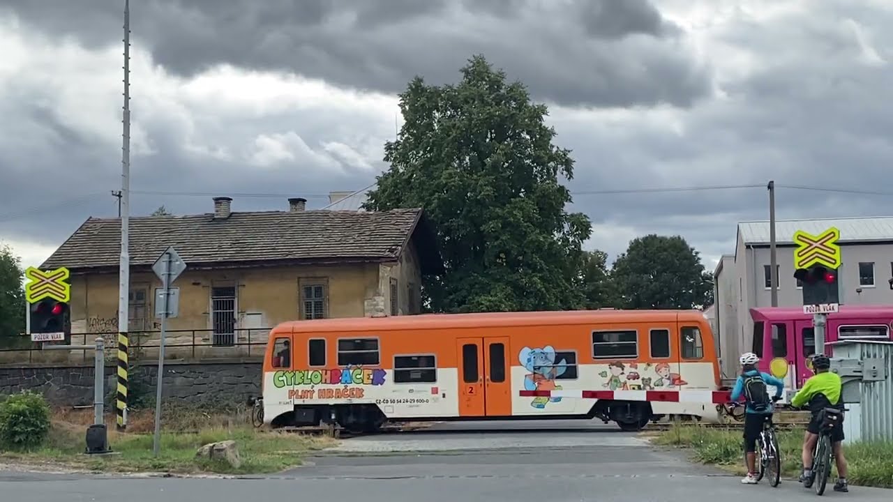 Železniční přejezd Hostivice #1