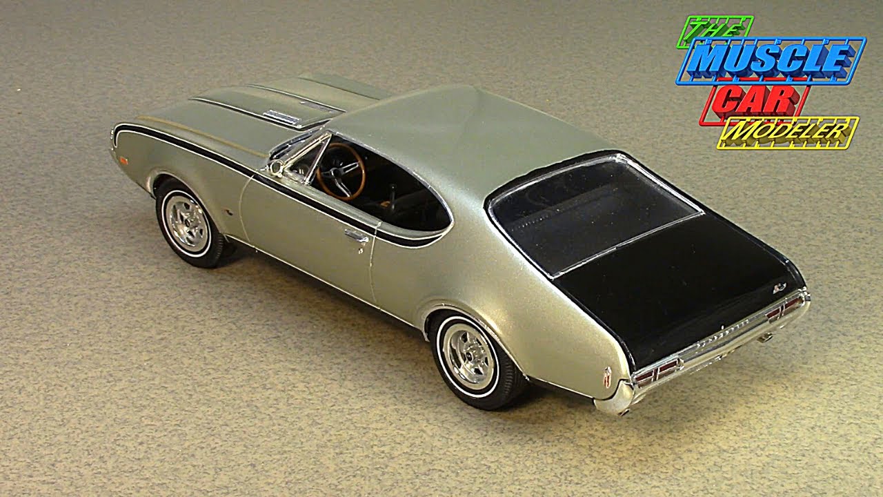 AMT 1968 Hurst Oldsmobile 442 Modelhaus Conversion Build