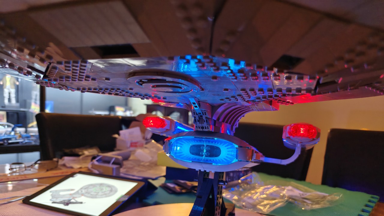 LEGO USS Enterprise NCC-1701-D Build -- Part 6, Final