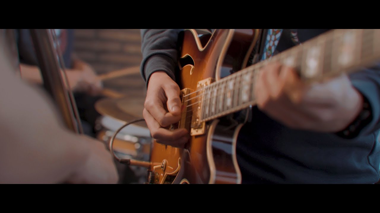 Geert, Teun & Mart - Extraspecial: Balkon Sessies
