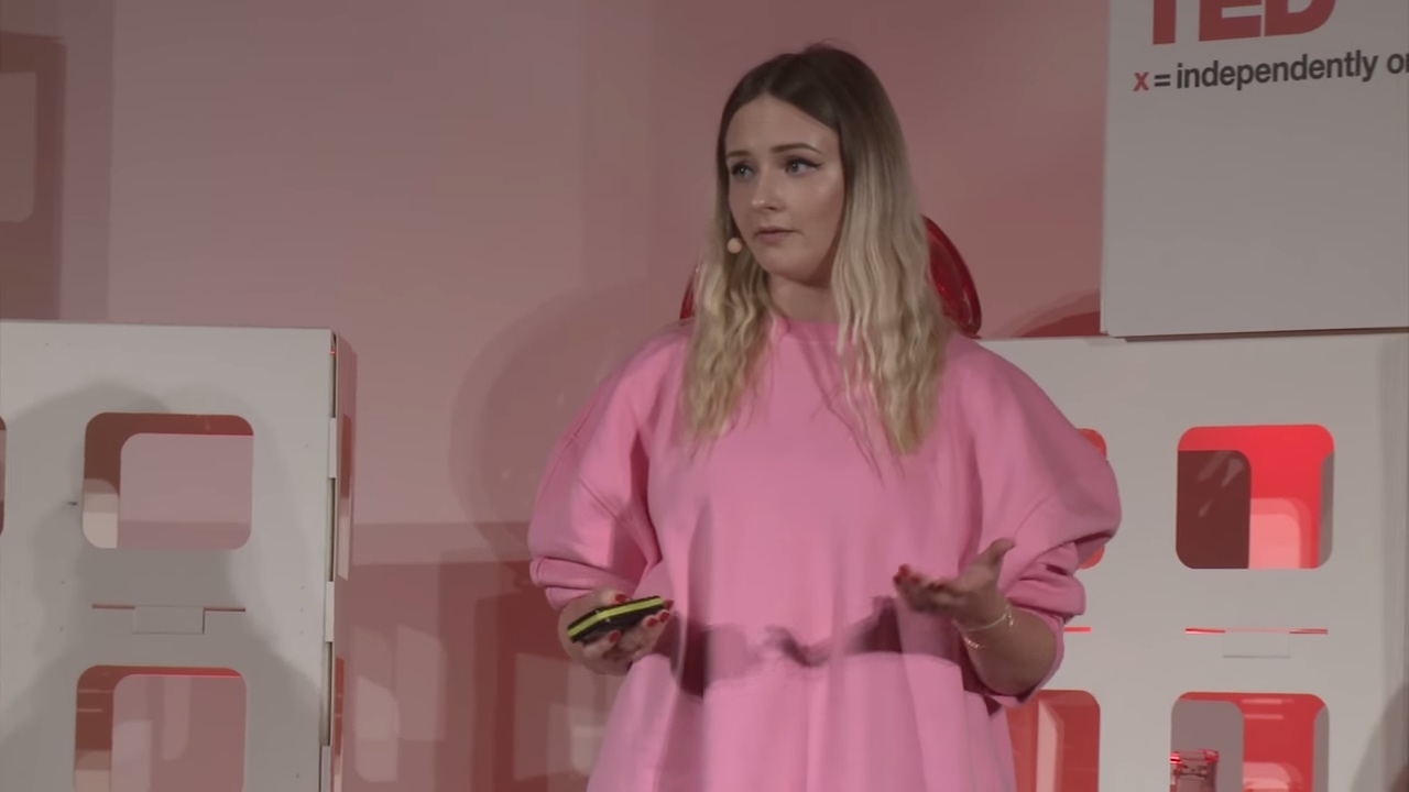 How To Make Sensitivity Your Superpower | Laura Karasinski | TEDxModulUniversity