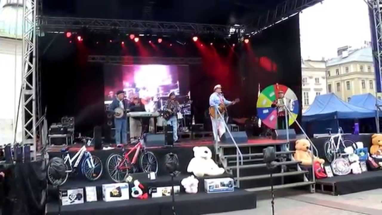 Makino podczas festynu Fundacji Prometeusz w Rynku Głównym 15 czerwca 2014