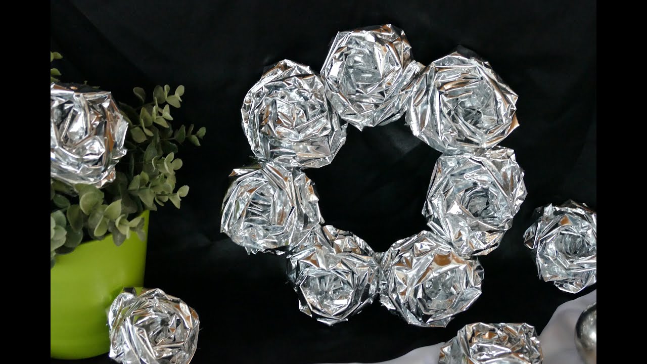 DIY XXL-Rosen aus Kaffeepackungen in Silber – Rosen basteln – upcycling – Flower wreath