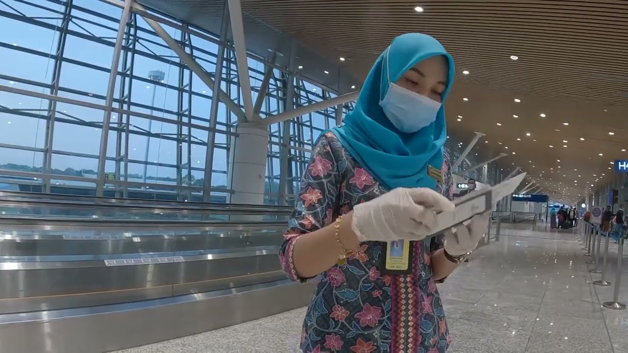 Traveling From Kuala Lumpur to Dhaka by Malaysian Airlines 2022 | Let's Unlock