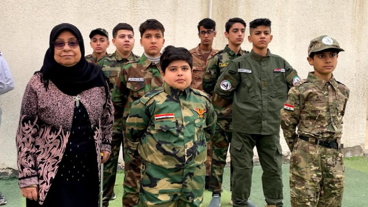 تحية العلم ليوم الخميس مع احياء ذكرى يوم النصر العظيم.