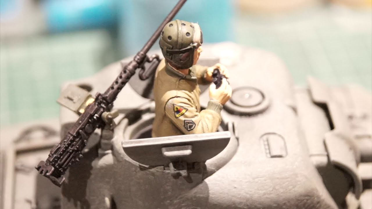 Forces of Valor 1/24th scale R/C M4A3 Sherman Tank. Function and extra weathering.
