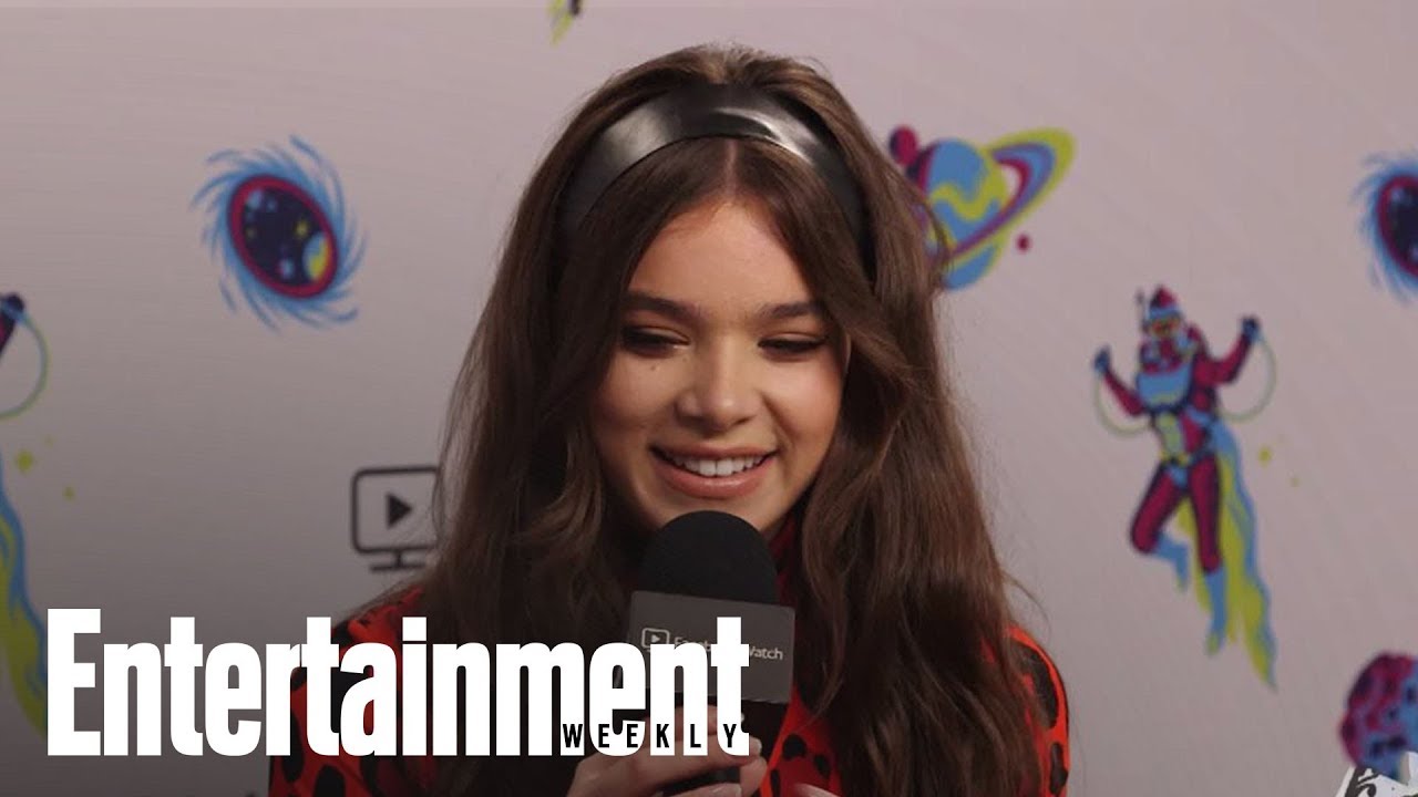 Hailee Steinfeld Talks Music, 'Bumblebee' & 'Spider-man's' Gwen | SDCC 2018 | Entertainment Weekly