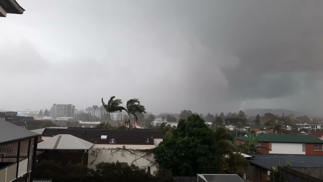 26/10/2025 Storm in Brisbane, Australia 2