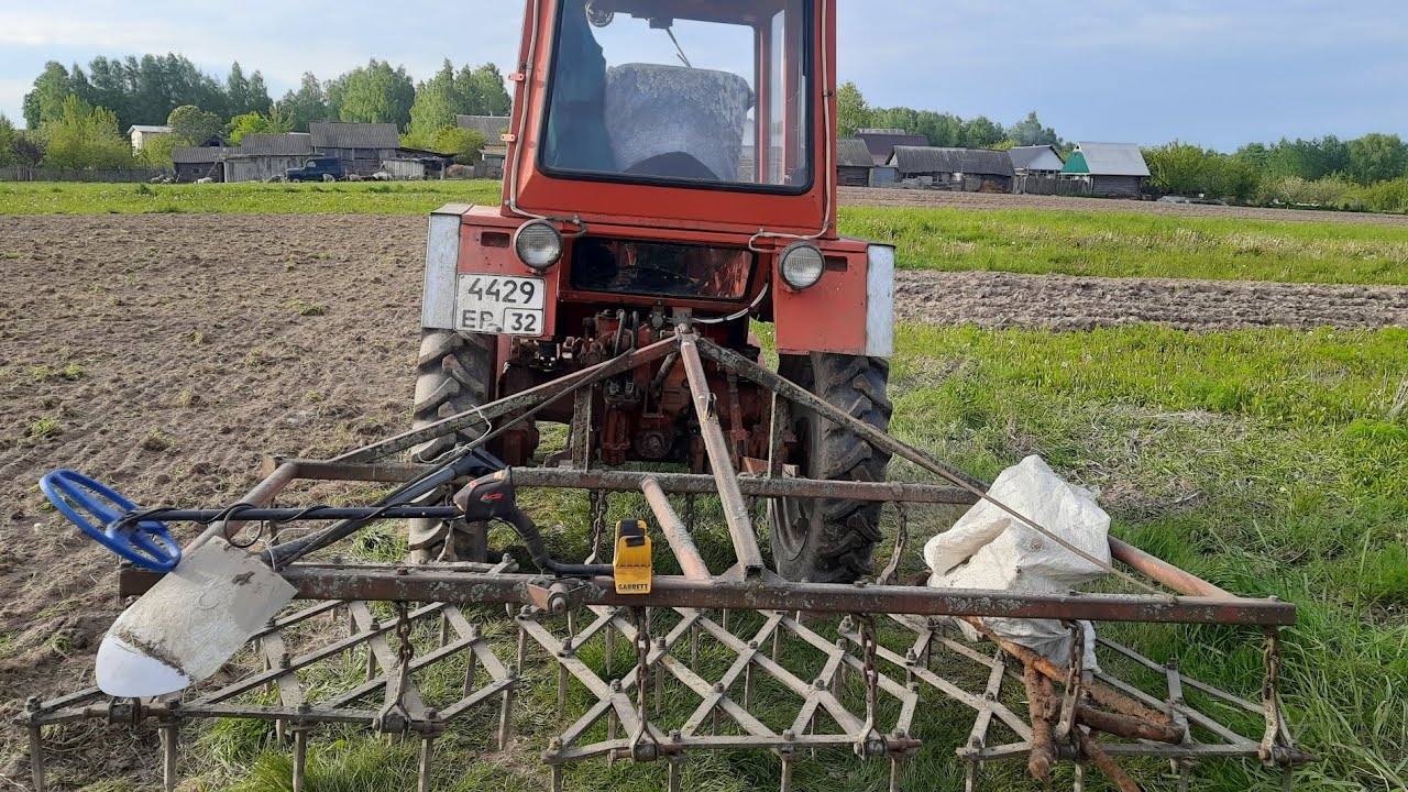 Металлокоп в огородах. Посеял 0,5 Га горчицы