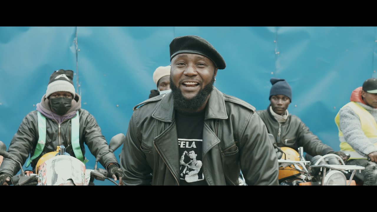 Steph Kapela - Pilka Pilka
