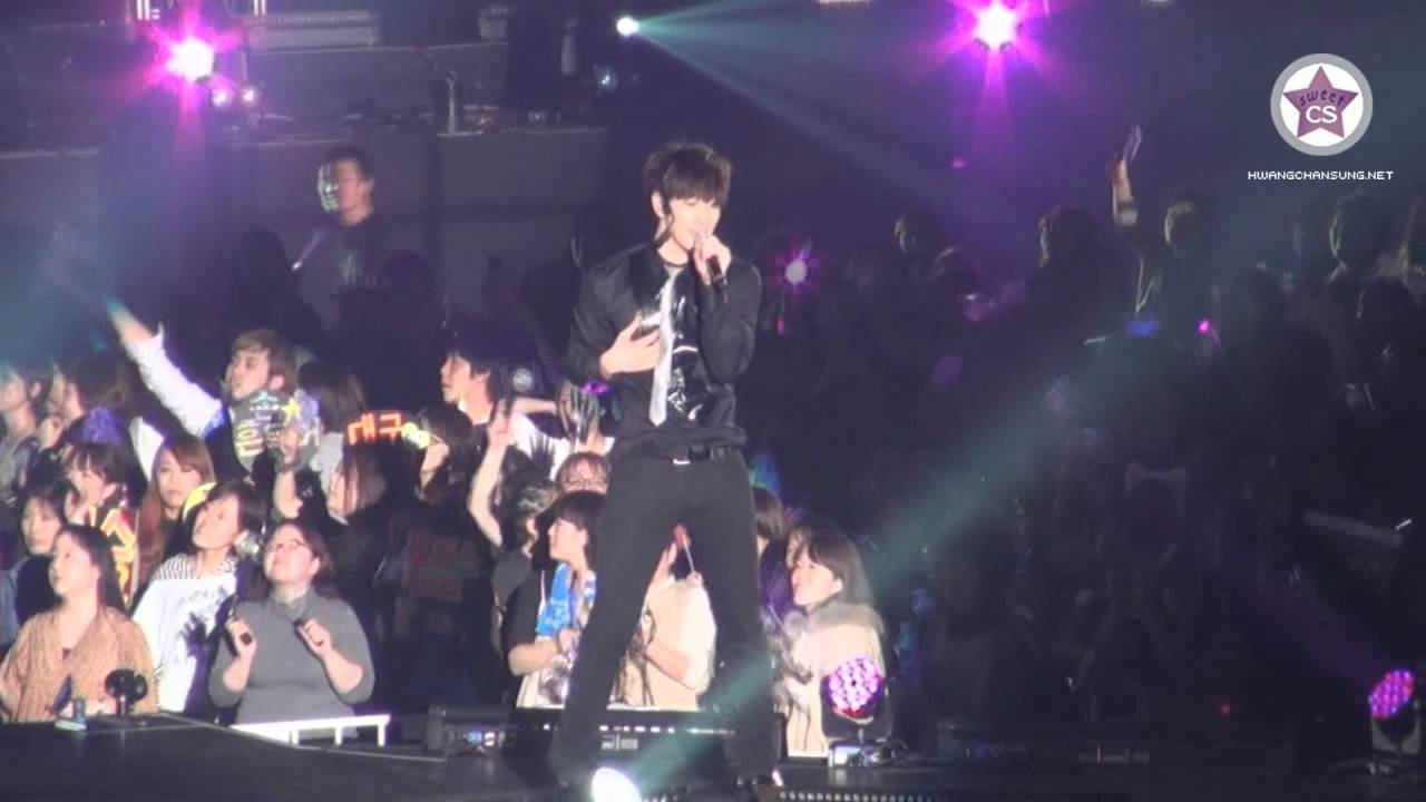 [111205 FANCAM] OSAKA ARENA 2PM CHANSUNG FOCUS 