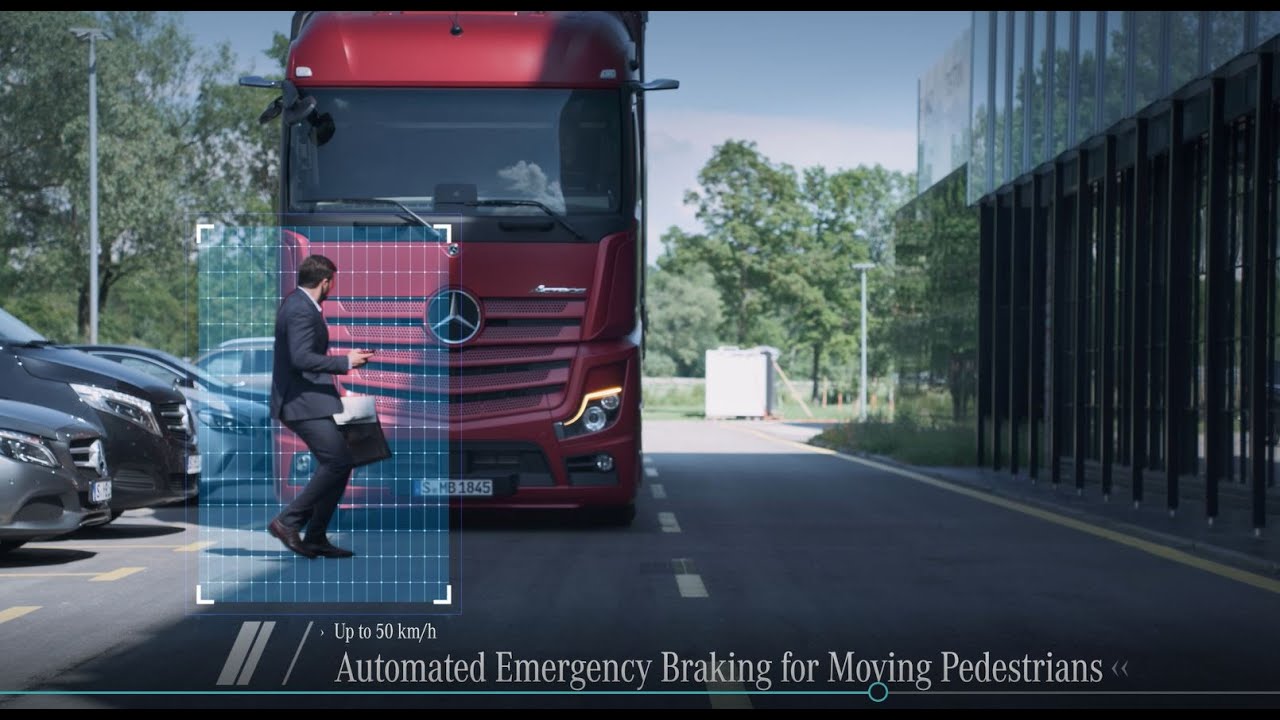 Active Brake Assist 5 - Mercedes-Benz new Actros