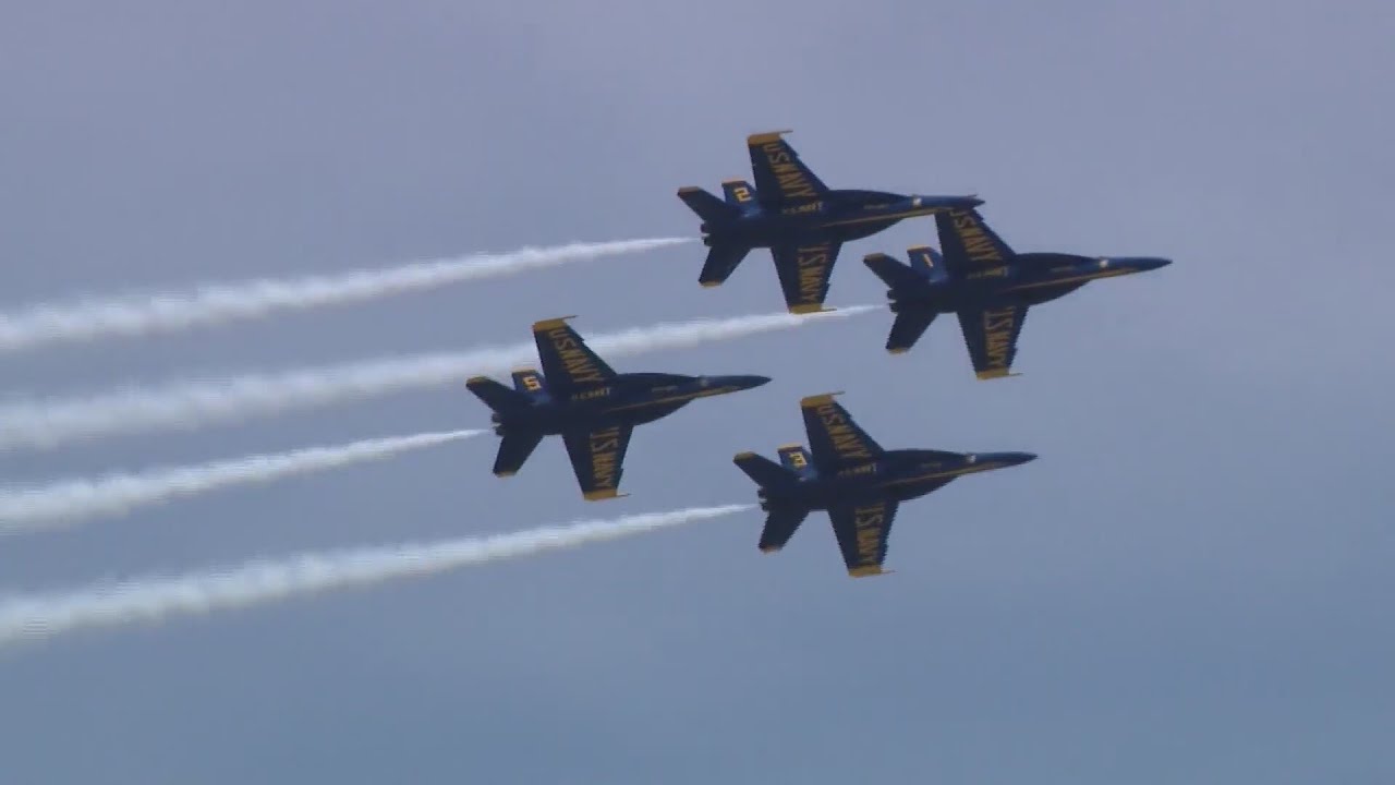 Day 1 of the Chicago Air and Water Show wraps up on the lakefront