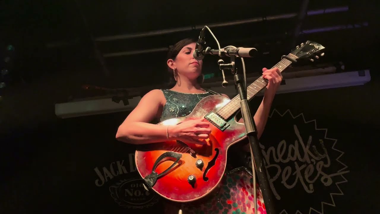 Ada Lea - Sneaky Pete&rsquo;s Edinburgh live full concert 18th August 2025