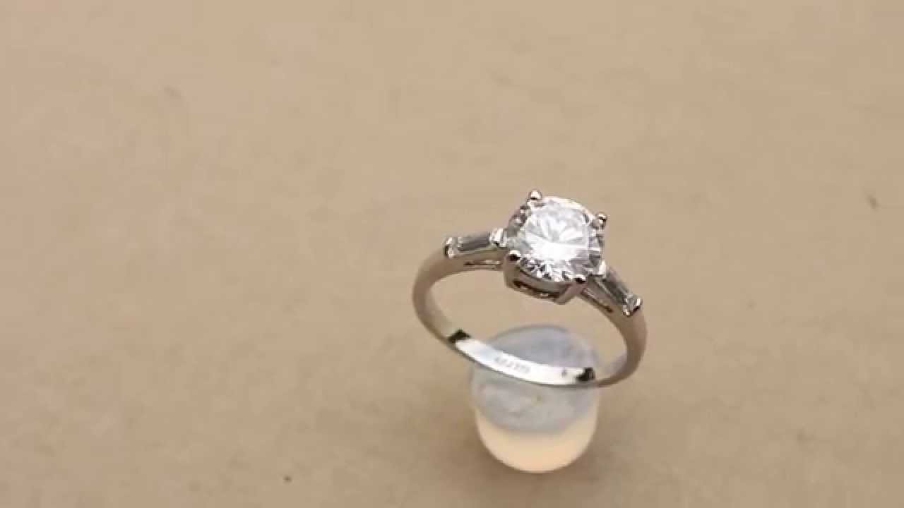 18k Gold plated ring with a beautiful, perfect zirconia