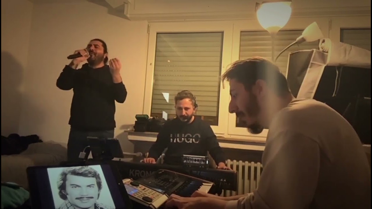 Salih Kaptan : Feat - Nihat & Şerif : Sen de bizdensin ..Orhan Gencebay ( cover ) @Semicenk
