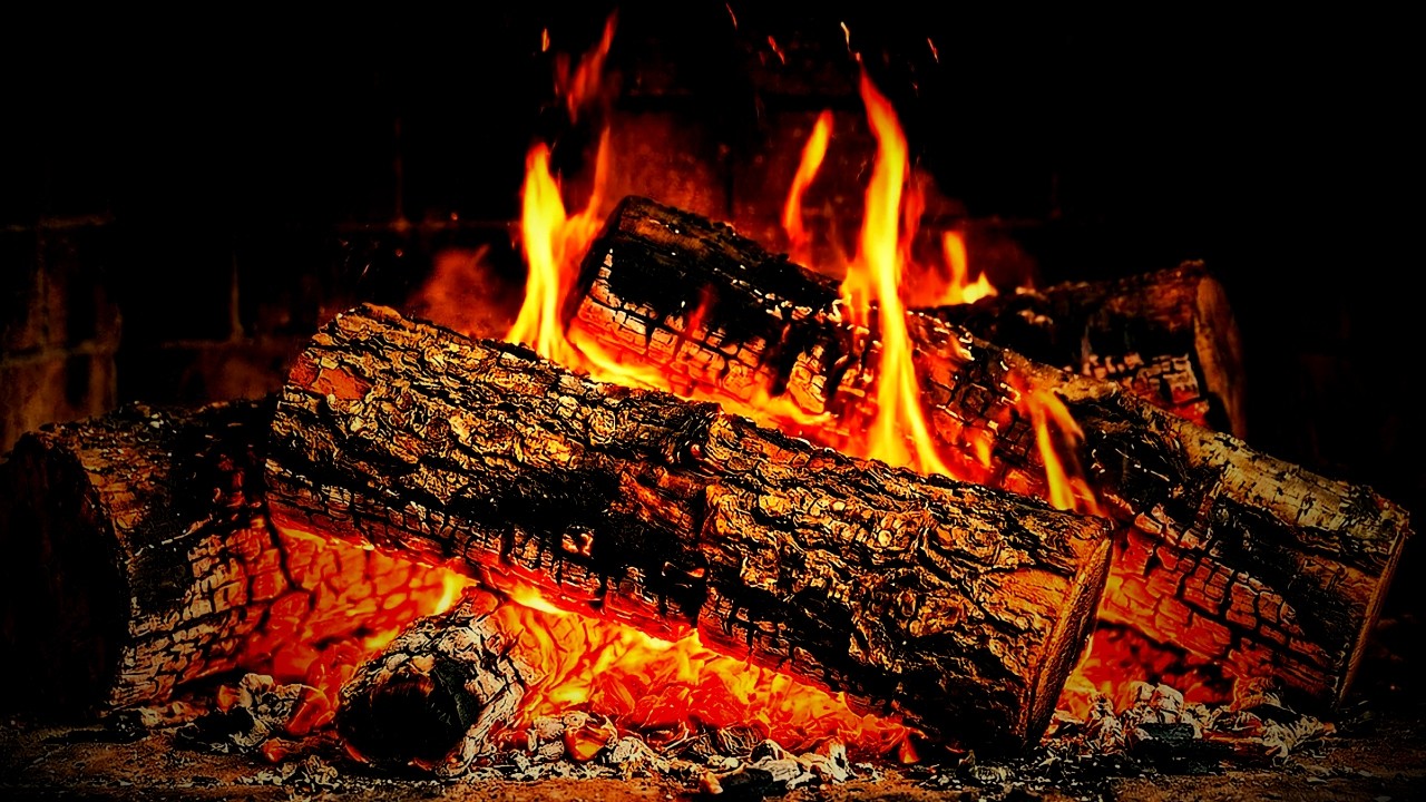 🔥 Peaceful Fireplace Flames | Warm Crackling Fire for Relaxation & Sleep