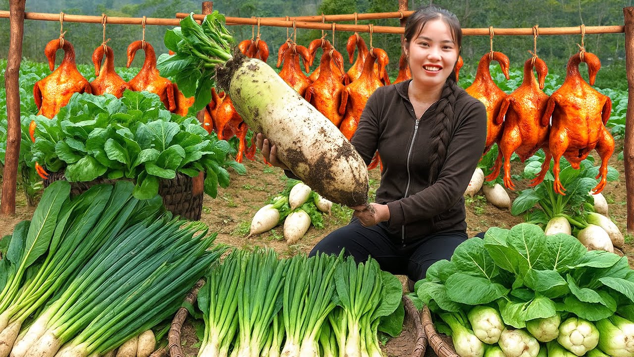 Harvest green onions & vegetables to sell at the market - Buy ducklings with single mom