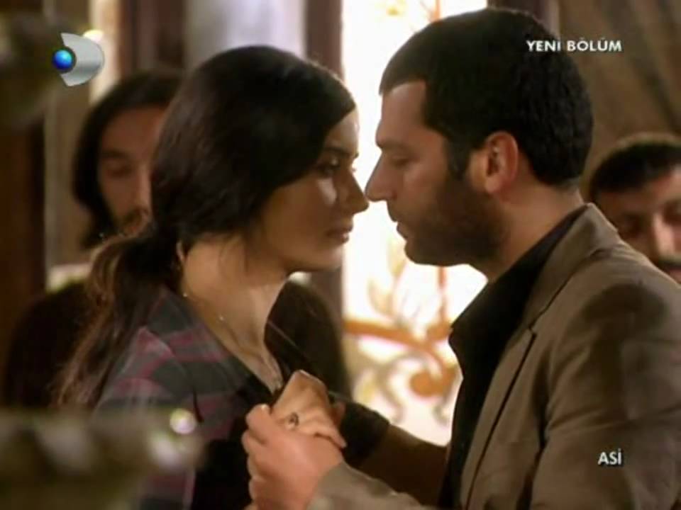 Asi & Demir Klibi: Ezginin Gunlugu - Ask Bitti