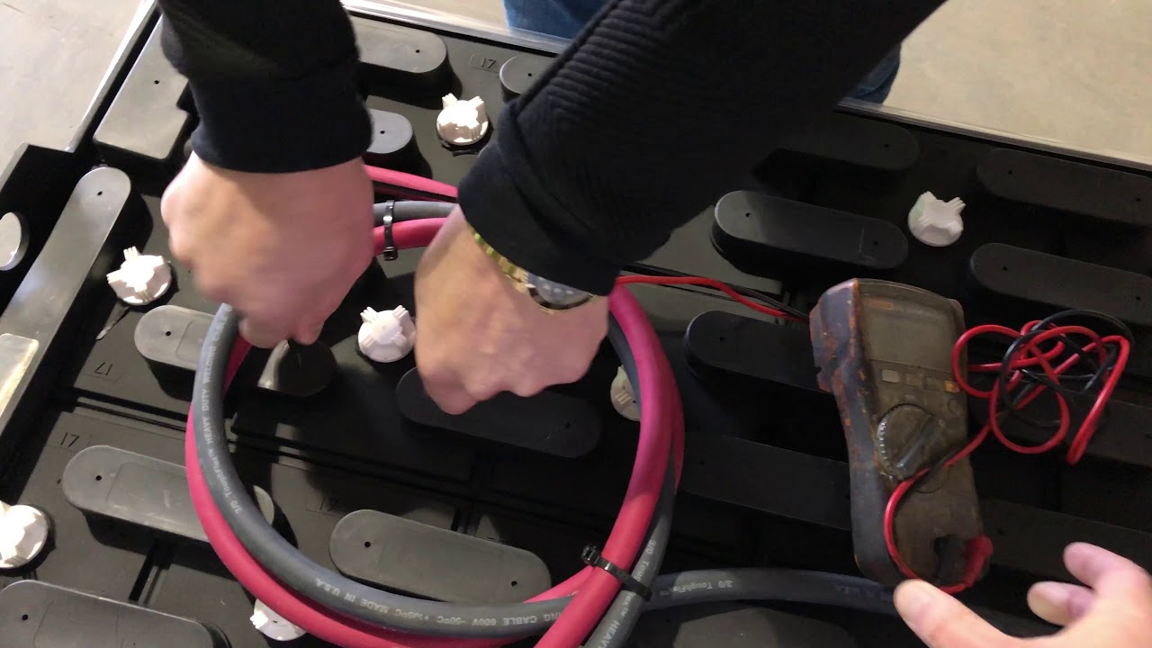 Lead Acid Forklift Batteries - How To Take Cell Voltage Readings [XtraPower Batteries]