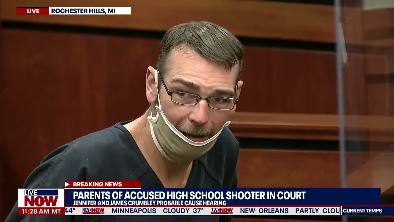 Oxford suspect's parents caught trying to communicate during hearing | LiveNOW from FOX