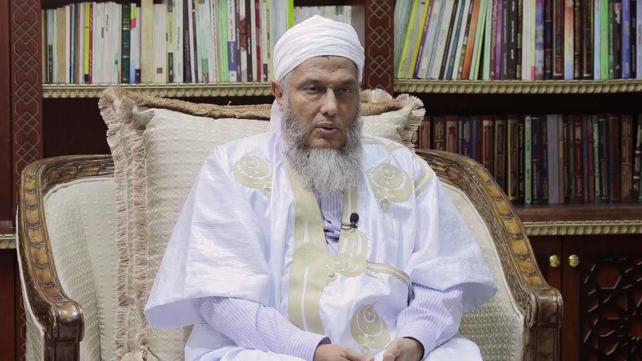 تعرف على ضوابط التلفيق بين المذاهب الفقهية  | فضيلة الشيخ محمد الحسن الددو