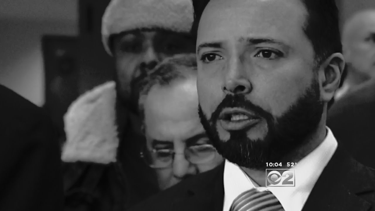 Embattled Chicago Cop Servin Quits