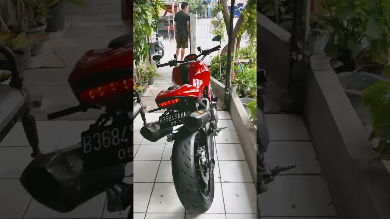 Ducati Monster 696 with Akrapovic exhaust sound #akrapovicexhaust #ducatiindonesia #ducatimonster