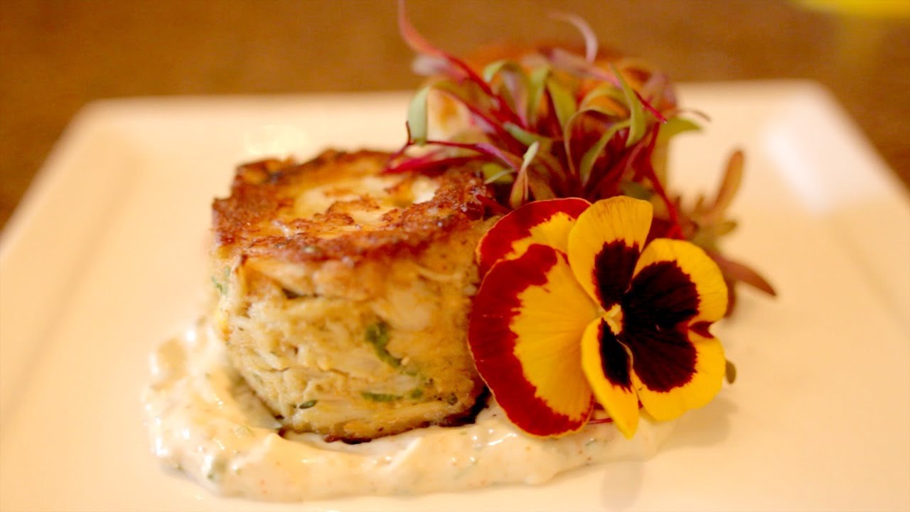 Chew On This / Napa Valley Grille's Crab Cake