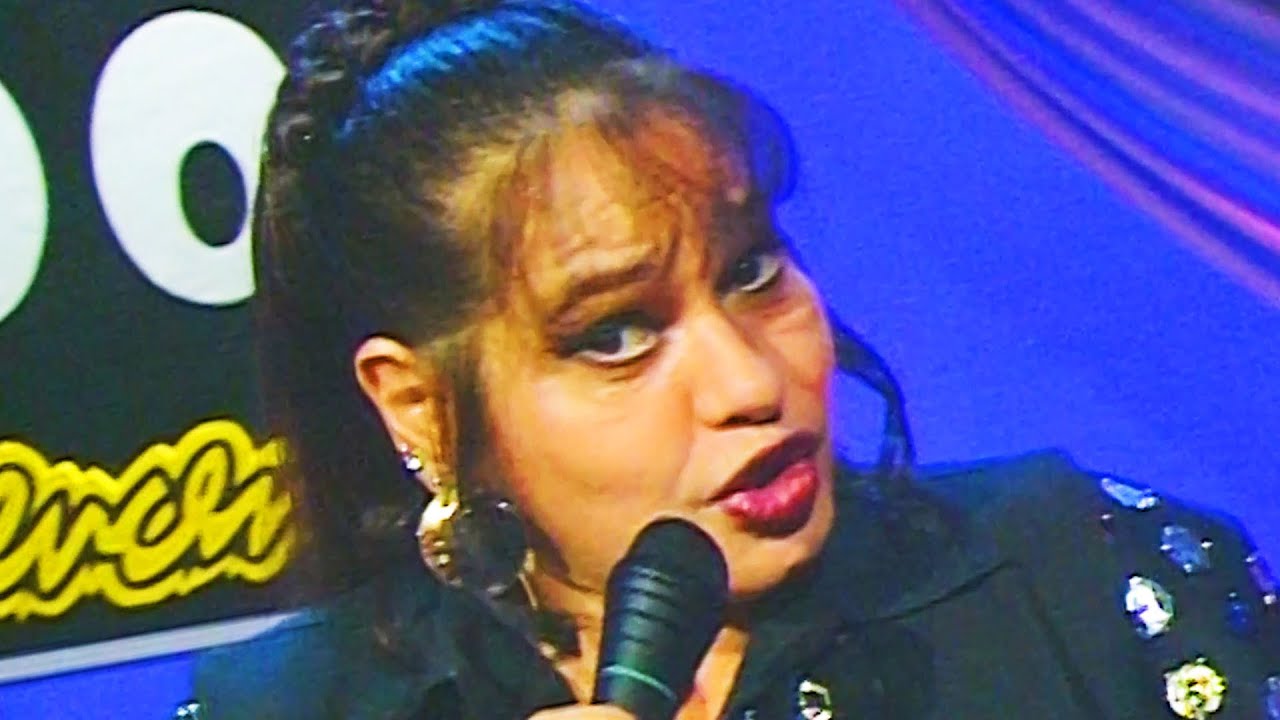 Annia Linares - Como Cualquiera - A Oscuras Pero Encendidos