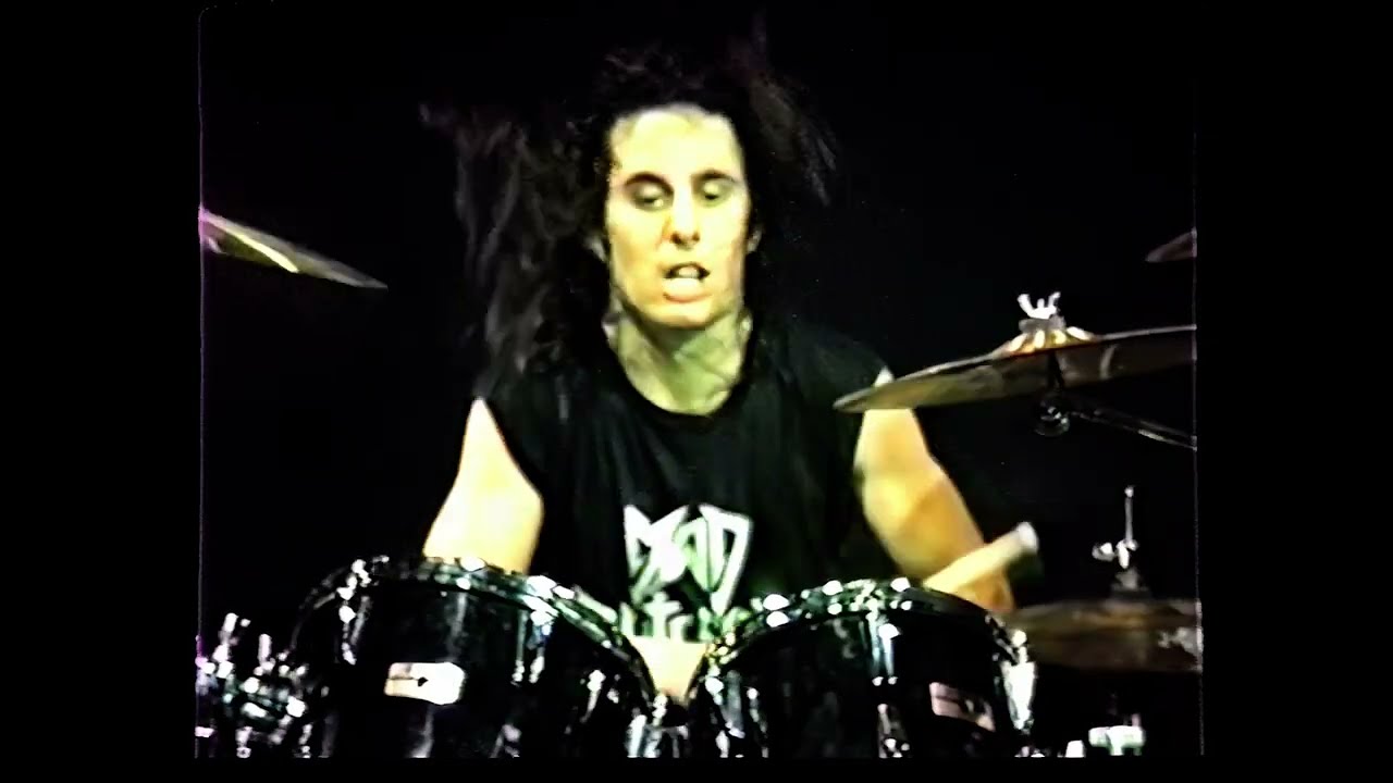 SLAYER - Live at The Dynamo [1985] [1080/50fps upscale + soundboard]