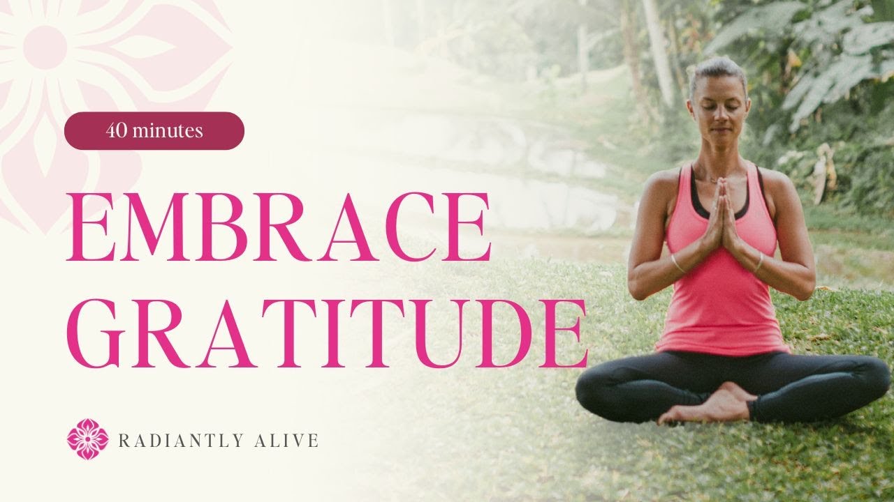 40 Minute All-Level Vinyasa Yoga for Gratitude and Happiness with Joelle