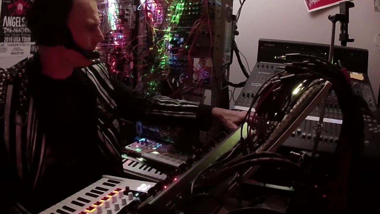 SYNTH IMPROV  JAN 05, 26 - Modular Synths #chill #vangelis #jeanmicheljarre #spacemusic #darkambient