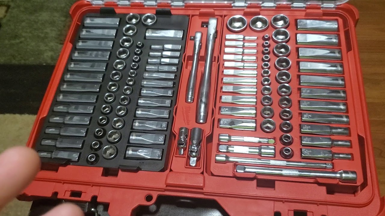 Milwaukee 106 piece 3/8 & 1/4 metric and standard packout socket set