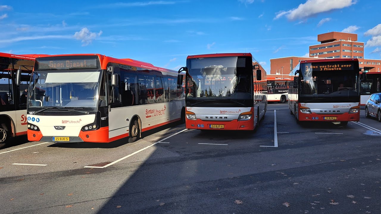 Het bus en trein vervoer in Amersfoort 02-11-2022