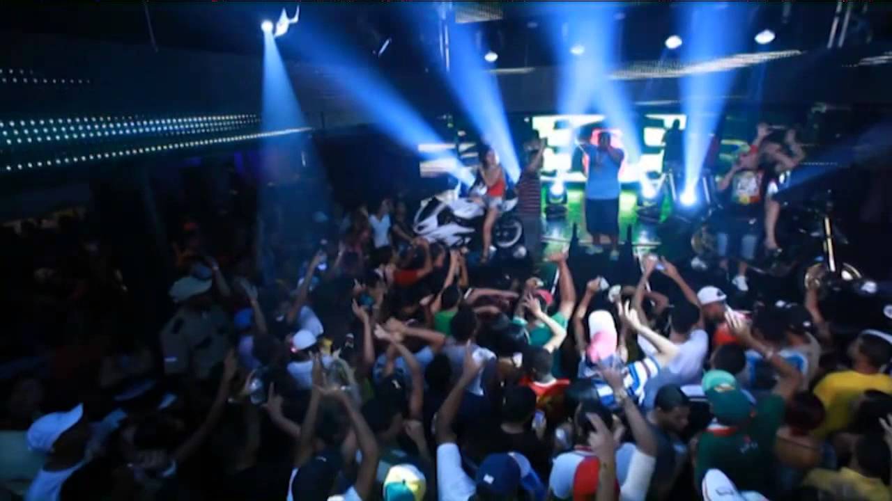MC LEOZINHO DO RECIFE VIP - SO MALOQUEIRO - part- Shevchenko e Elloco DVD 2013