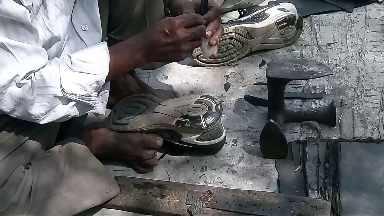 NIKE SHOE REPAIR