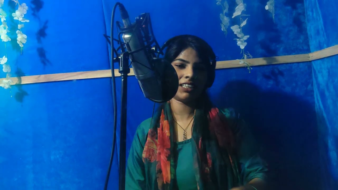 #Shalini_Raj live Singing bhojpuri song by dulari music studio chandauli 8423093486