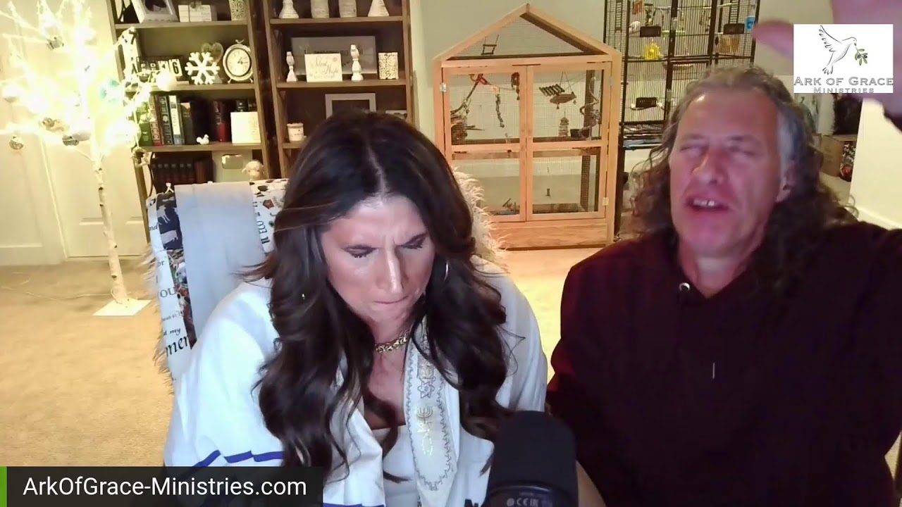 Amanda Grace Talks...LIVE PART 2 WITH RABBI JONATHAN CAHN, RETURN OF THE GODS! A MUST SEE!!