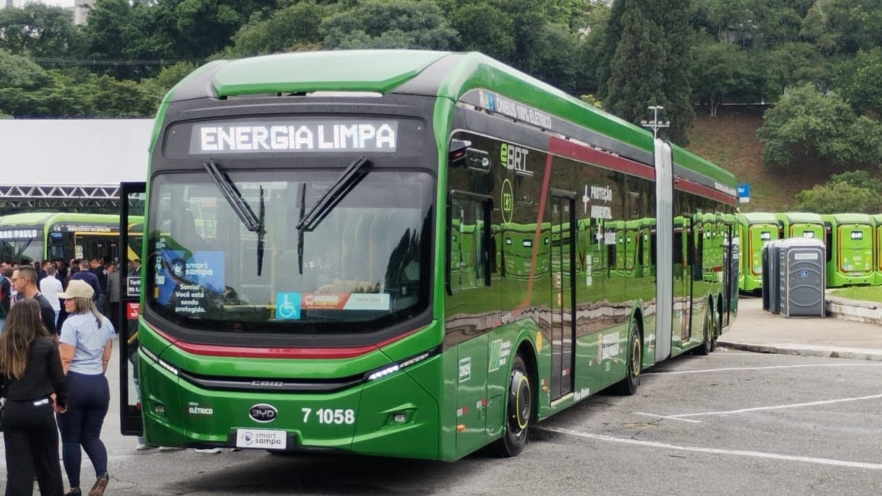 Modelo de ônibus exclusivo para o corredor verde 9 de julho e apresentado no Pacaembu Acessem 
