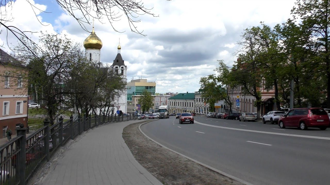 Спуск к причалу в Нижнем Новгороде