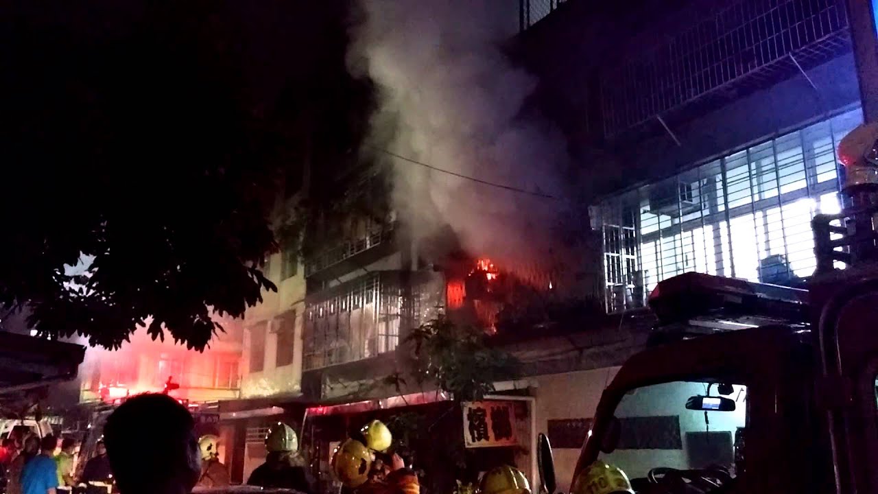 104.8.27~20:30火災現場