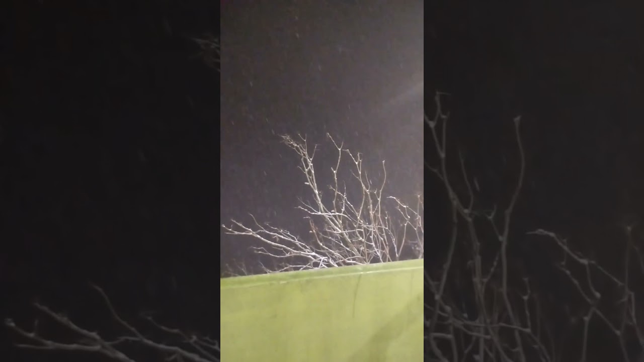 Snowfall.Murree mall road.Snowfalling in Murree.Murree weather.Mall road Murree.Murree snowfall.