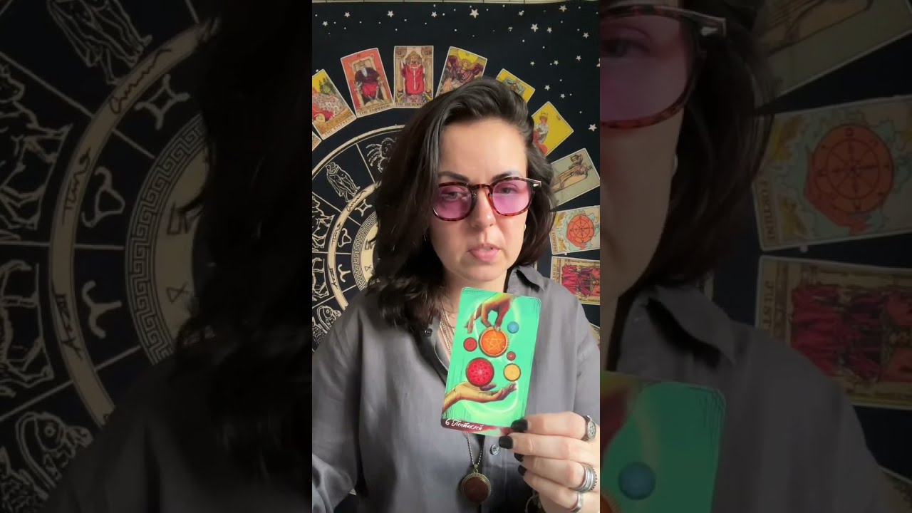 ЧТО ПРОИСХОДИТ В ЕГО ЖИЗНИ СЕЙЧАС ? #таро #tarot #гадание #картытаро #раскладонлайн +79537125888