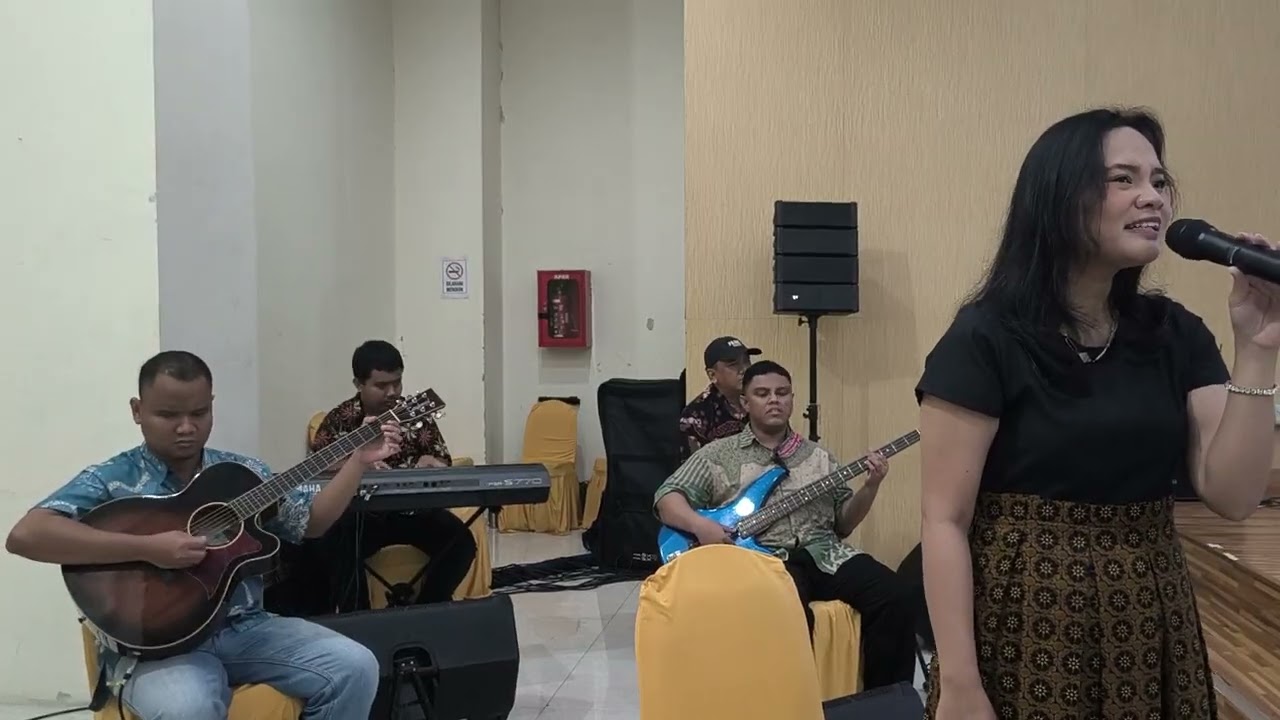 Aerosmith - I Don't Want to Miss a Thing | Acoustic Cover by Mitra Netra Band