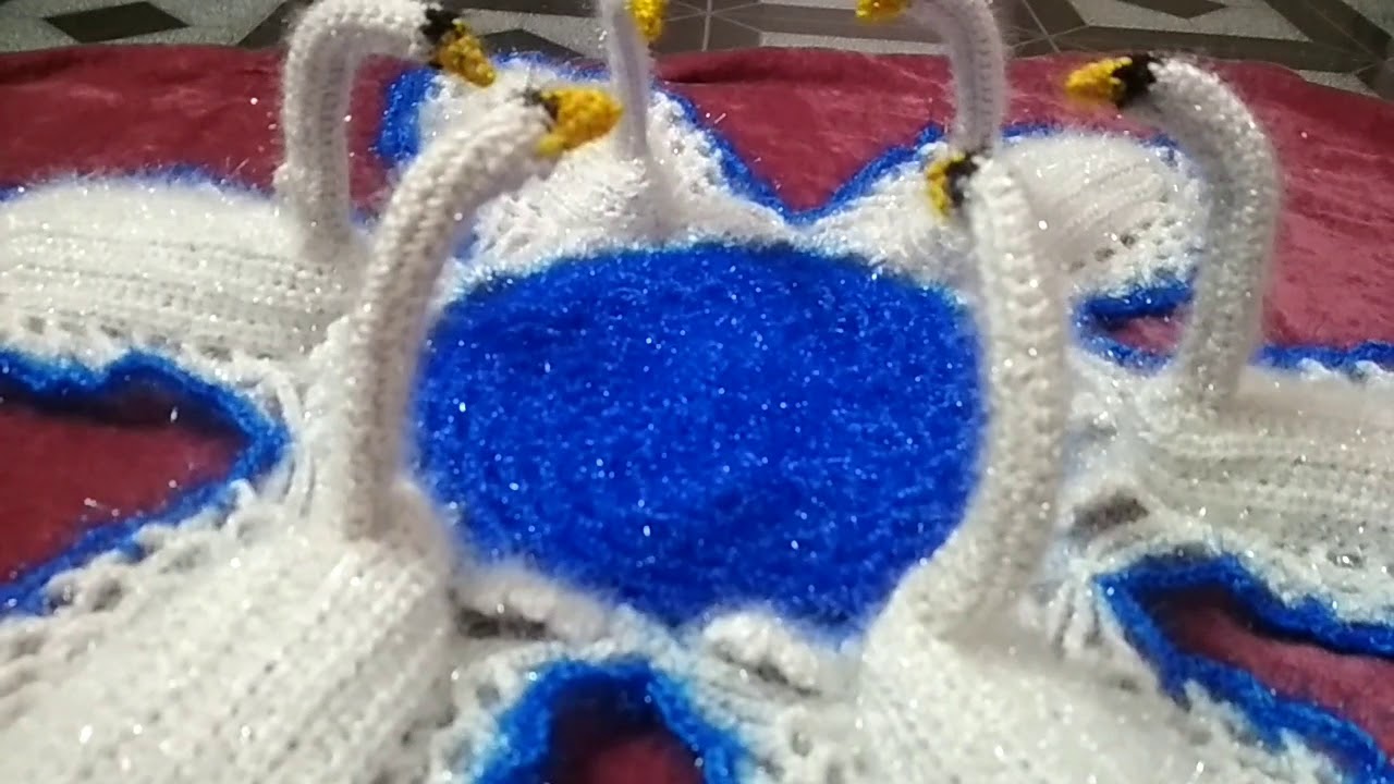 Crochet swan tabalmat